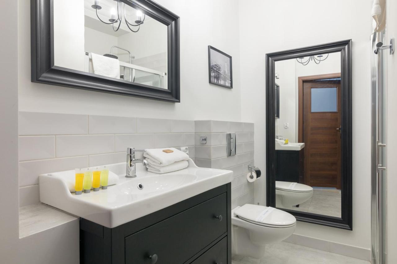 Jezuicka Old Town Pleasant Apartment وارسو المظهر الخارجي الصورة